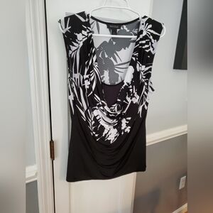 White House Black Market Black With White Floral design sleeveless top size l